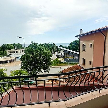 Hotel Romantic Byala  Buitenkant foto