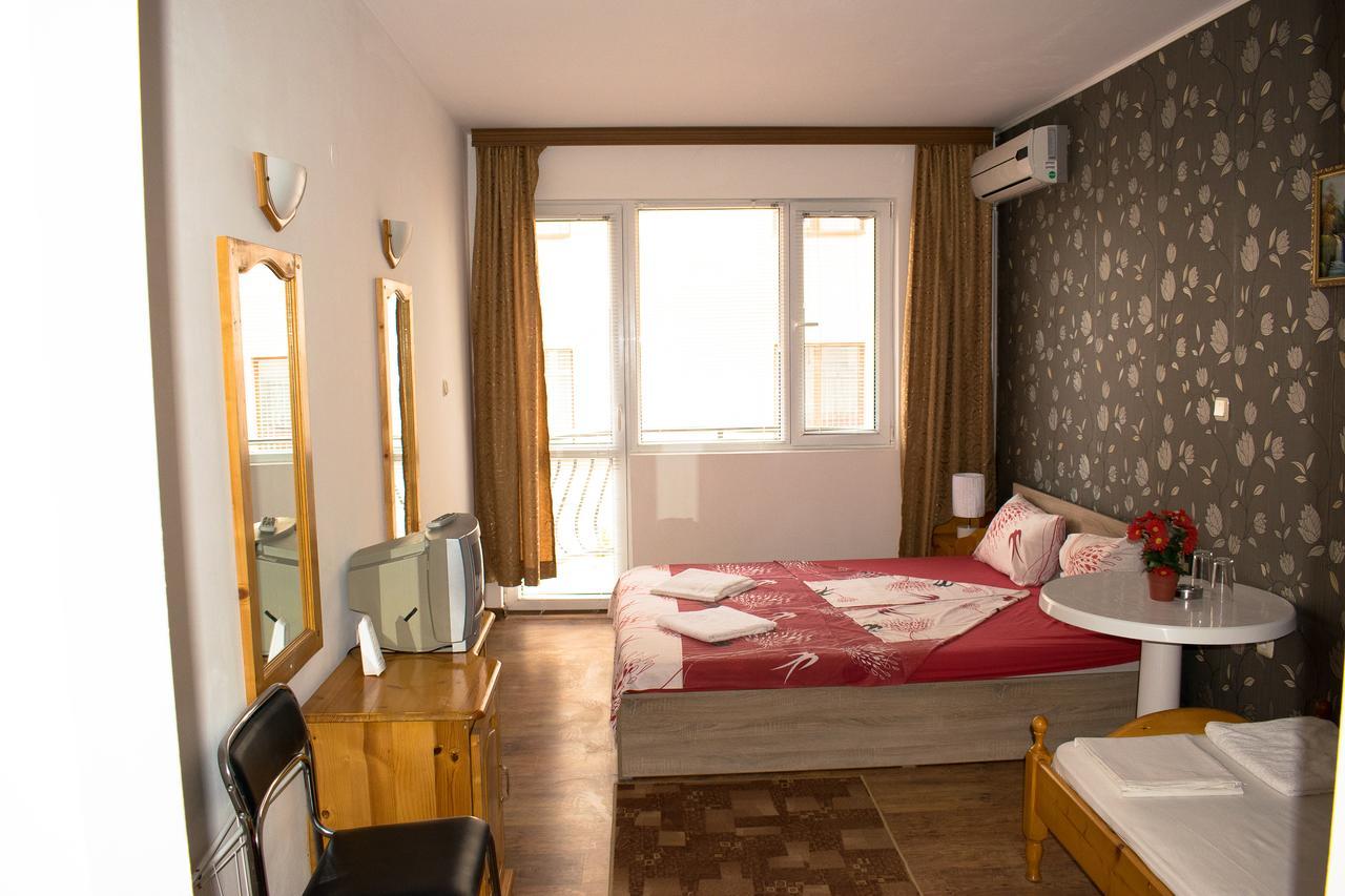 Hotel Romantic Byala  Buitenkant foto