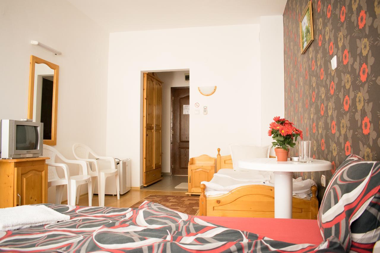 Hotel Romantic Byala  Buitenkant foto